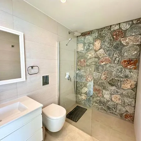 Feriehus Deja Blue 2 With Private Pool Kalogrea