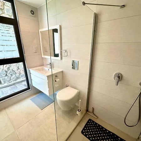 Deja Blue 2 With Private Pool *