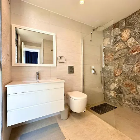 Deja Blue 2 With Private Pool