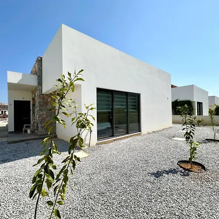 Deja Blue 2 With Private Pool * Kalogrea