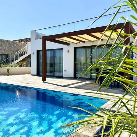 Deja Blue 2 With Private Pool * Kalogrea