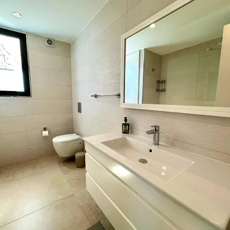 Deja Blue 2 With Private Pool *